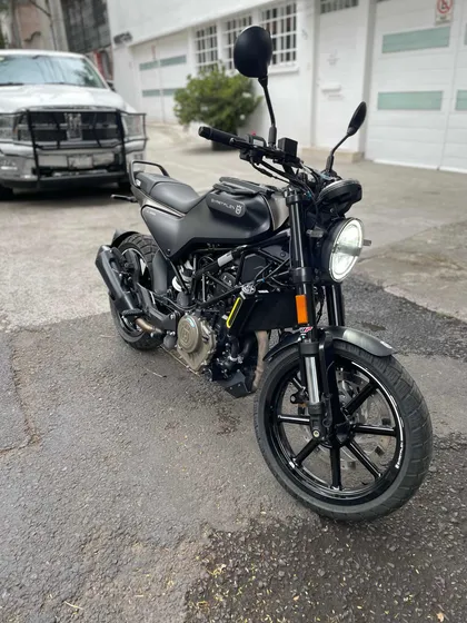 Husqvarna Svartpilen