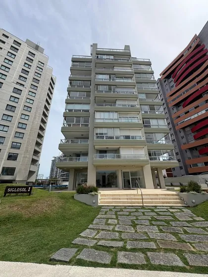 Venta Departamento Punta Del Este 4 Ambientes Cochera