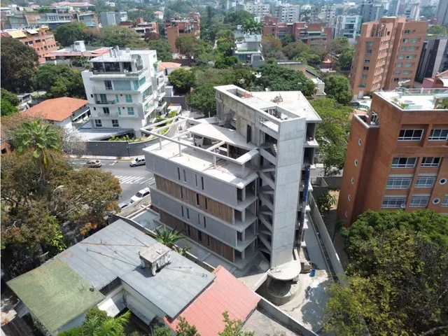 En Venta Apartamento Nuevo En La Castellana  Chacao - Caracas