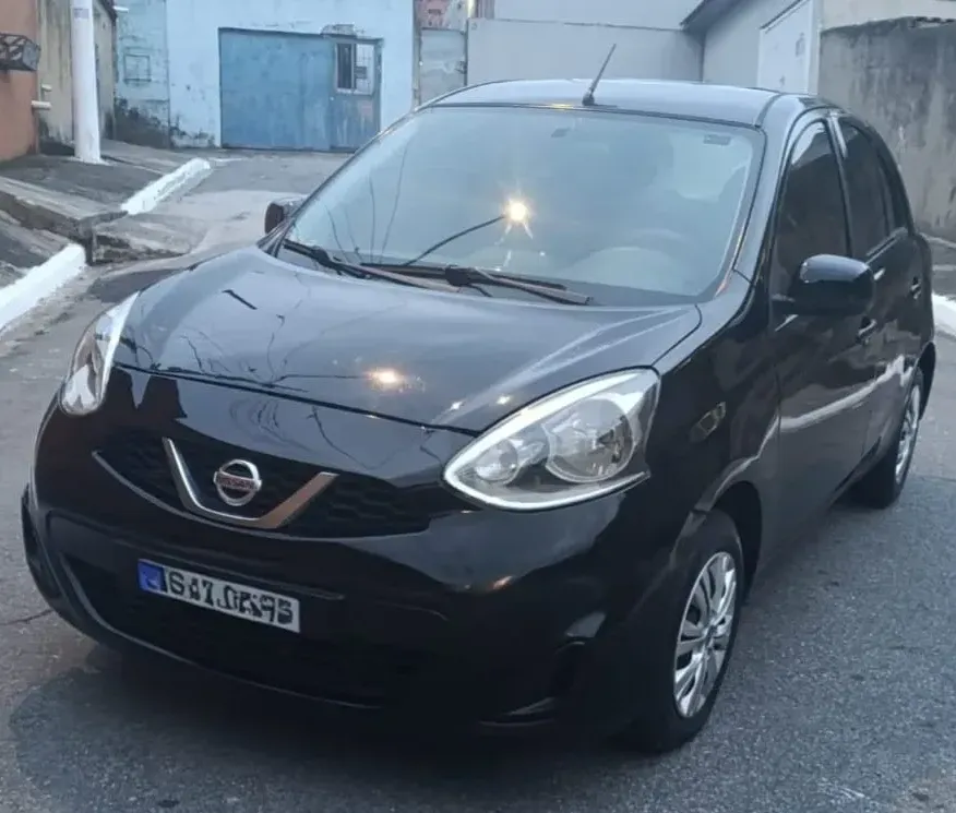 Nissan March 2017 1.0 12v S 5p Nissan March 2017 1.0 12v S 5p
