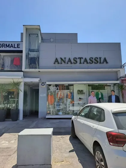 Venta/arriendo Locales Comerciales Vitacura Id 48.430-lin