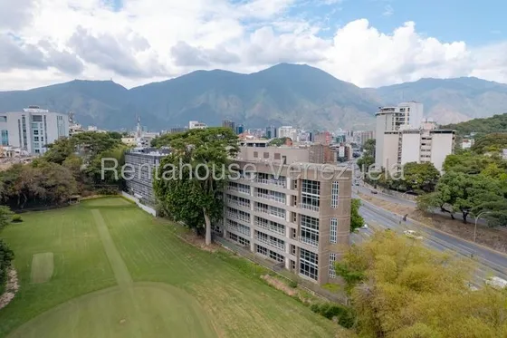 Apartamento  ( A Estrenar / Amoblado Remodelado / Equipado ) Venta Los Naranjos De Las Mercedes Mls - 25-21714