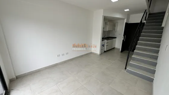 Departamento 2 Ambientes Con Cochera Venta Lanus Este 