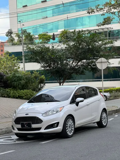 Ford Fiesta 1.6 Titanium At