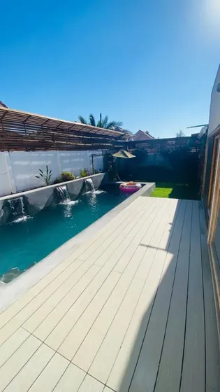 Condominio Las Olas Derecho A Laguna El Sol 5d 3b Piscina