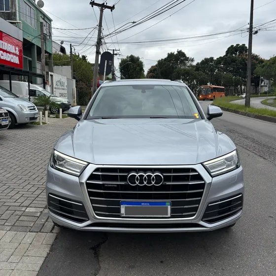 Audi Q5 2.0 Tfsi Ambiente S-tronic Quattro 5p