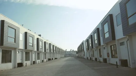 Condominio Cerrado, Gastos Comunes Incluidos