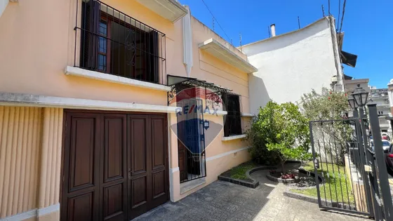 Venta Casa 3 Dorm, Fondo, Retiro, Gge En Pocitos