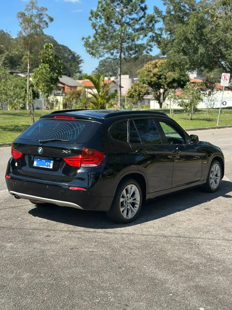 BMW X1 2011 2.0 Sdrive18i 5p — foto 4
