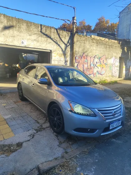 Nissan Sentra 1.8 Exclusive Navi At