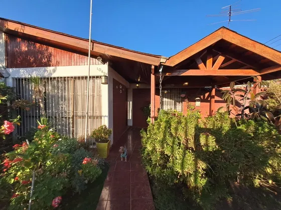 Excelente Casa Para Modernizar En Buen Sector De La Florida