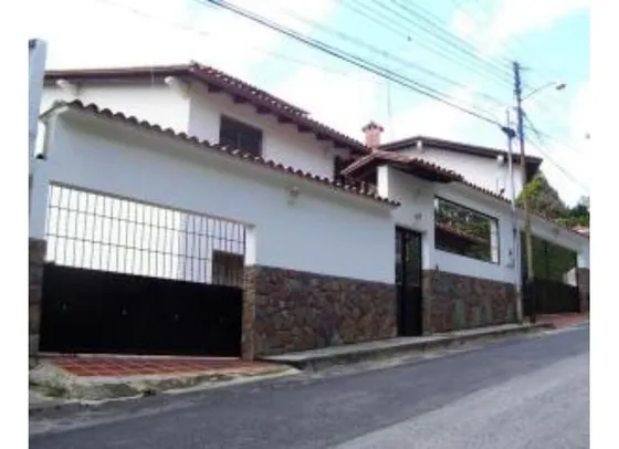 #25-13686   Acogedora Casa En Pan De Azucar 
