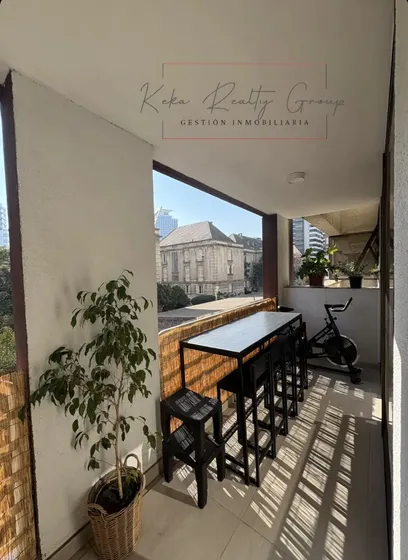 Amoblado, Barrio El Golf, A Pasos De Todo