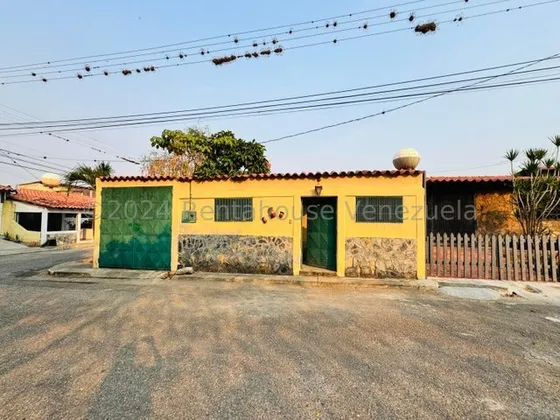 Casa En Venta En Atapaima- Cabudare Cod: 24-23816 Jpg