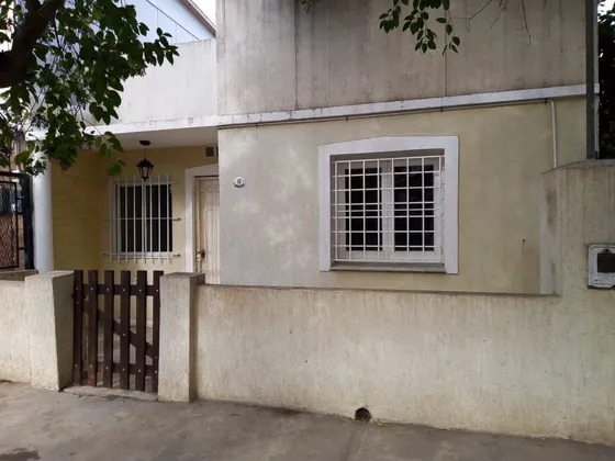 Casa En Venta En Tristán Suárez