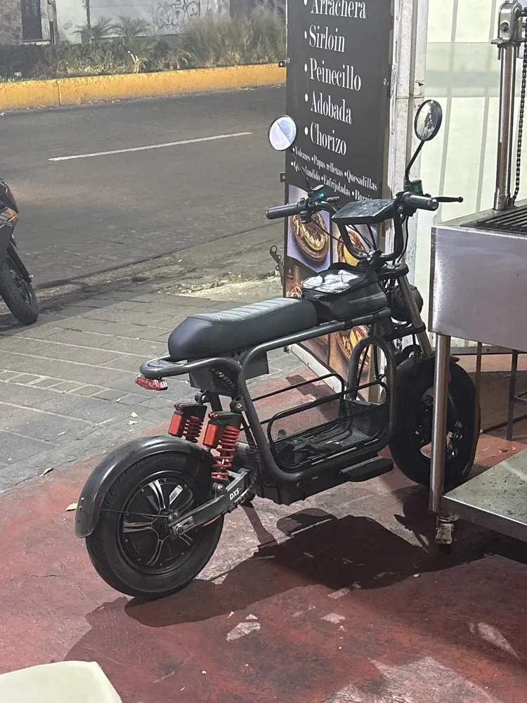 Depoimento de comprador de scooter elétrica no Mercado Livre