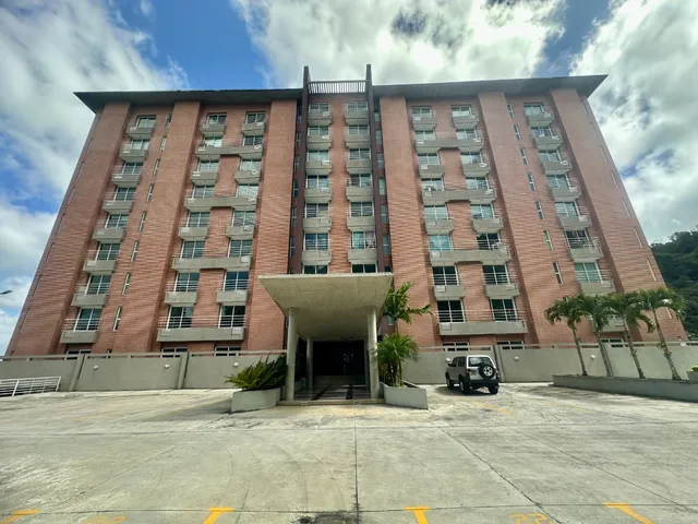 Bello Apartamento A Estrenar En Villa Barutaima Muy Ventilado E Iluminado En Zona Con Clima De Montaña Cocina Moderna Con Concepto Abierto, Electrodomésticos De Excelente Calidad, Todo Nuevo Vi