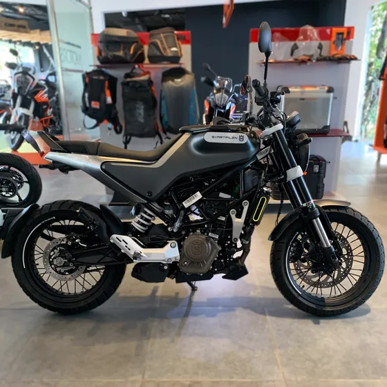 Husqvarna Svartpilen 200 Estado Impecable Igual A Nueva