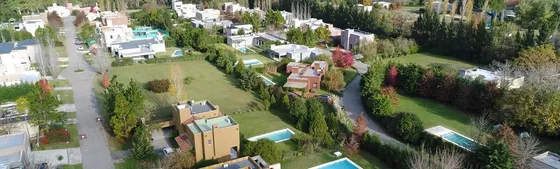 Barrio Privado - Countries/b.cerrado (campana)
