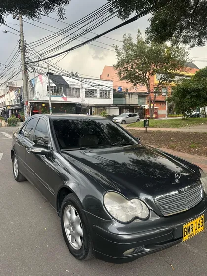 Mercedes-benz C 180 2.0 W203