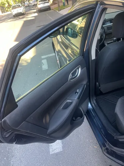 Nissan Sentra 1.8 Advance At