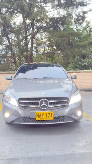Mercedes-benz 200 A 200 1.6 Turbo Hatch Back