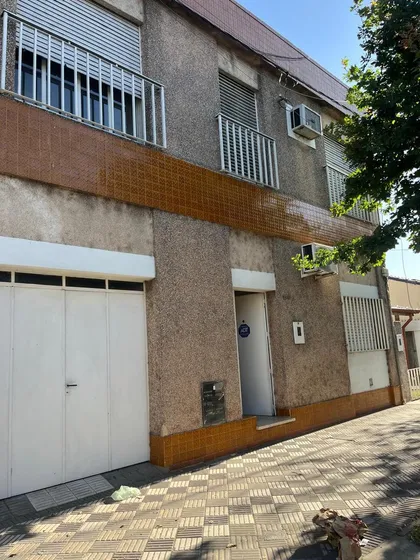 Sobre Quintana A 10 M De Aristóbulo Del Valle