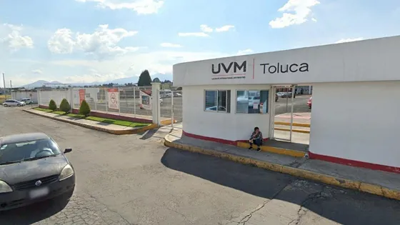En Venta Terreno Estacionamiento Uvm Toluca - Le