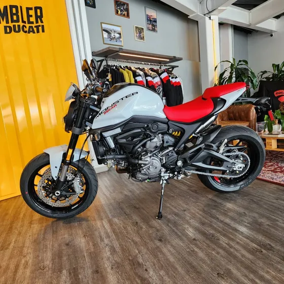 Ducati Monster+