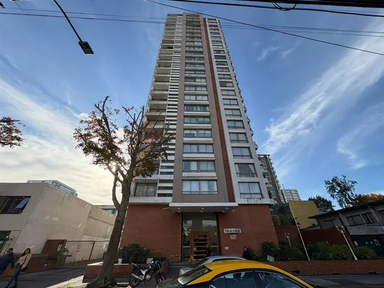 Departamento En Venta De 1 Dorm. En Concepción