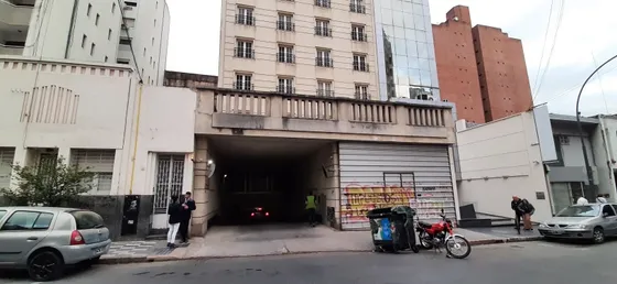 Dueño Vende Cochera Zona Tribunales Y Municipalidad De Córdoba. Excelente Ubicación.