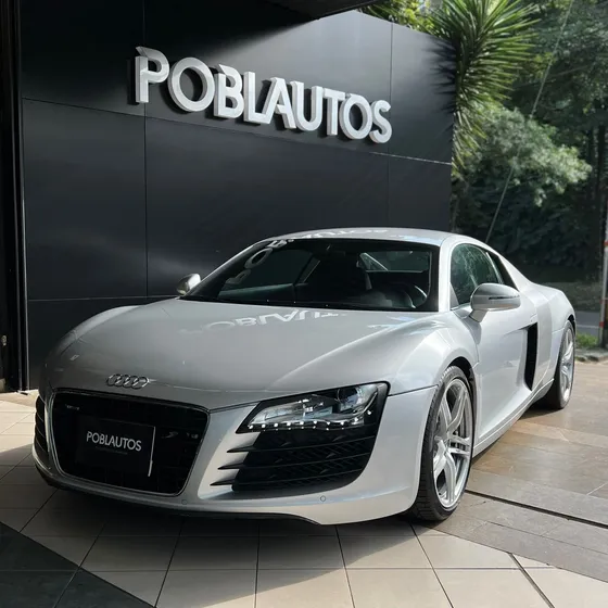 Audi R8 4.2