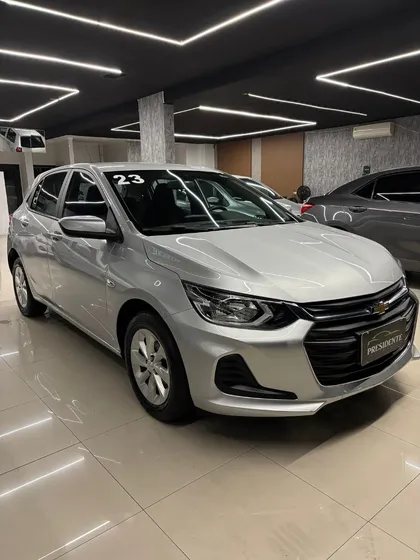 Chevrolet Onix 1.0 Flex Lt Manual