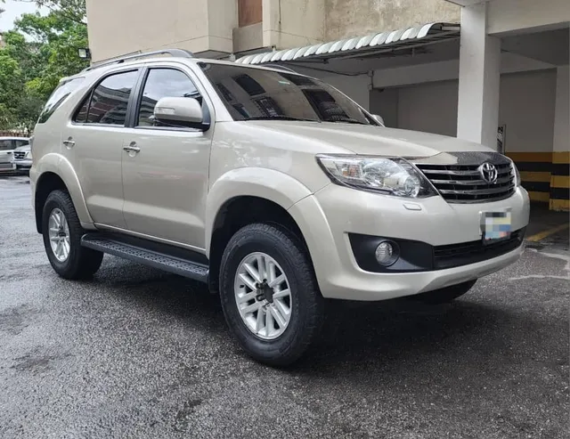 Toyota Fortuner 4x4