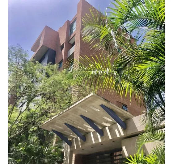Vendo Apto 132m2 2h+s/2b+s/2p Campo Alegre 1681