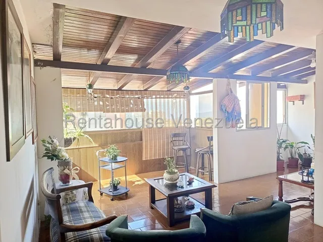 Kc. Apartamento En Venta San Antonio De Los Altos Calle Marques De Mijares Residencia Antonieta  #25-20317