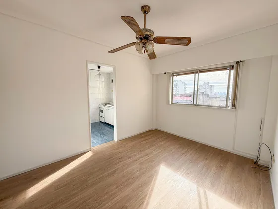 Departamento 2 Ambientes En Alquiler 