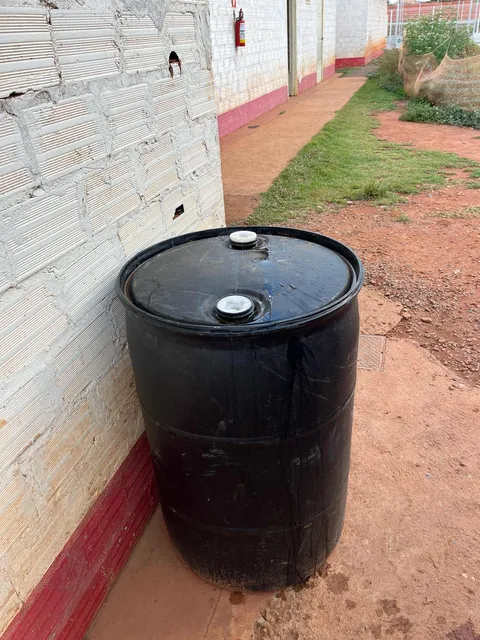 Vendo Tambor 200litros De Plástico