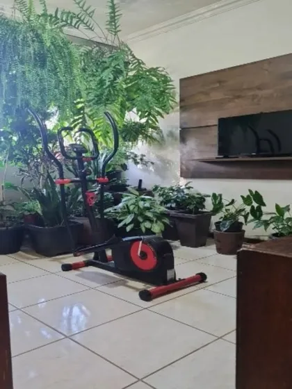 Apartamento De 4 Quartos, 3 Vagas De Garagem; Urgente!