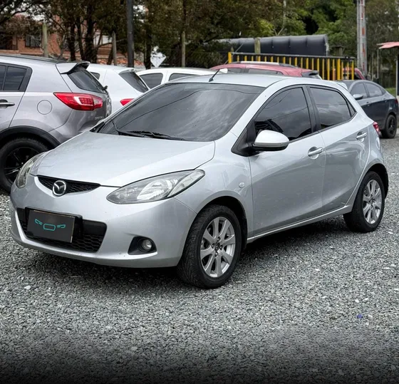 Mazda 2 1.5 15hap At