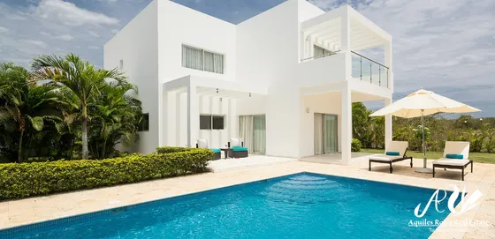 Hermosa Villa En Playa Nueva Romana