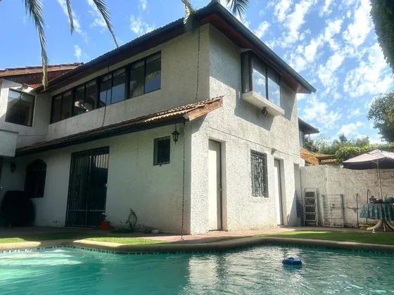Hermosa Casa / 200 Mt2 Constuidos/ San Fernando Con Ortuzar