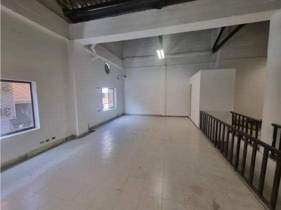Local En Arriendo Barrio Colombia