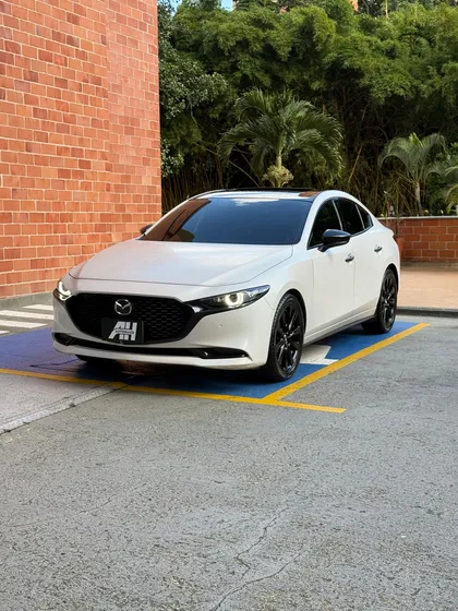 Mazda 3 2.0 Grand Touring At Hibrido Ligero - Mhev
