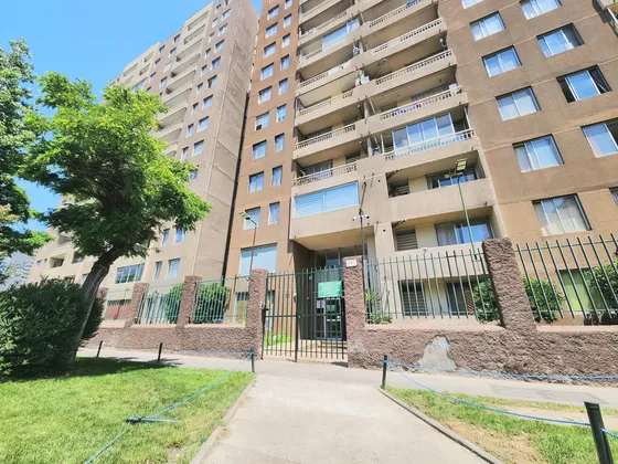 Edificio Blanco Garcés (1 Est. 1 Bod.) Vista Poniente Piso