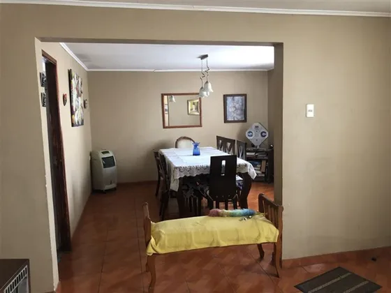 Los Duraznos Los Aromos (63218)