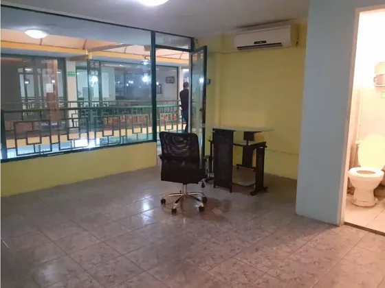 Local En Alquiler Pa08 Av Bolivar Norte Mc-8370643