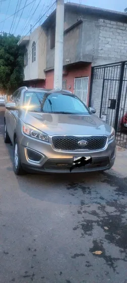 Kia Sorento 2.4 Lx At