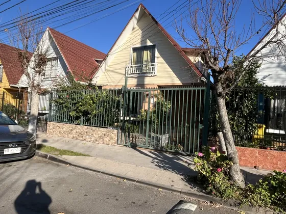 Se Vende Hermosa Casa En Pudahuel Sur.
