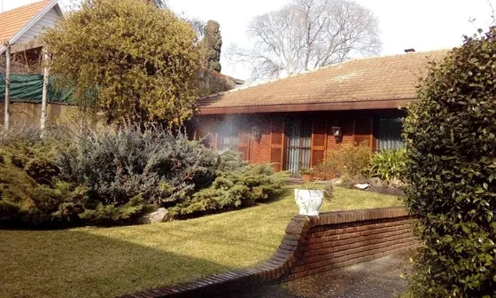 Venta Casa 4 Ambientes Quilmes 